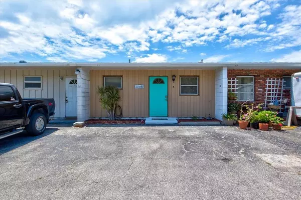 707 SAINT JUDES DR S #3, Longboat Key, FL 34228