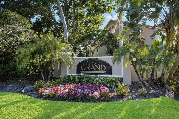 Sarasota, FL 34238,4005 CROCKERS LAKE BLVD #15