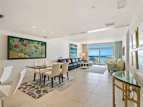 Longboat Key, FL 34228,1055 GULF OF MEXICO DR #305