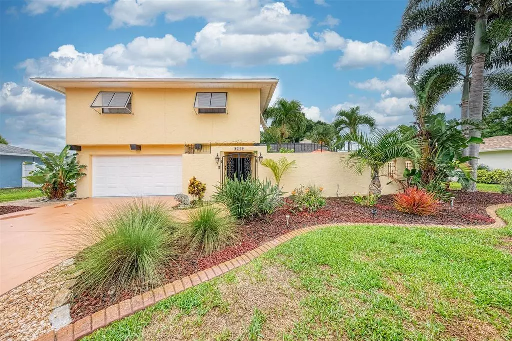 Venice, FL 34285,1226 PINEBROOK WAY