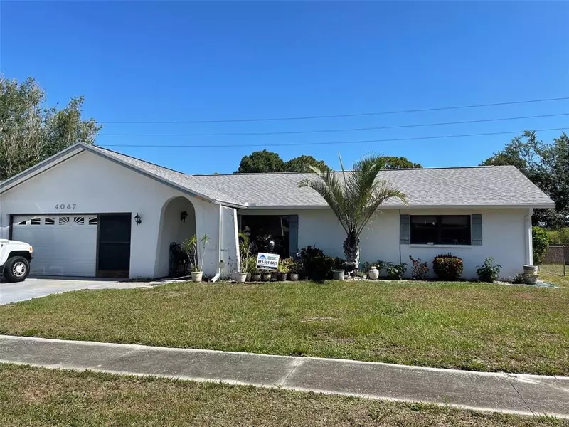 4047 TEAKWOOD LN, Sarasota, FL 34232