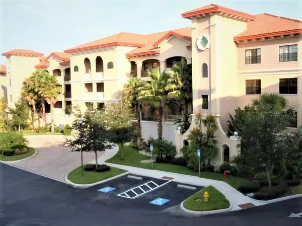 Lakewood Ranch, FL 34202,7604 LAKE VISTA CT #402