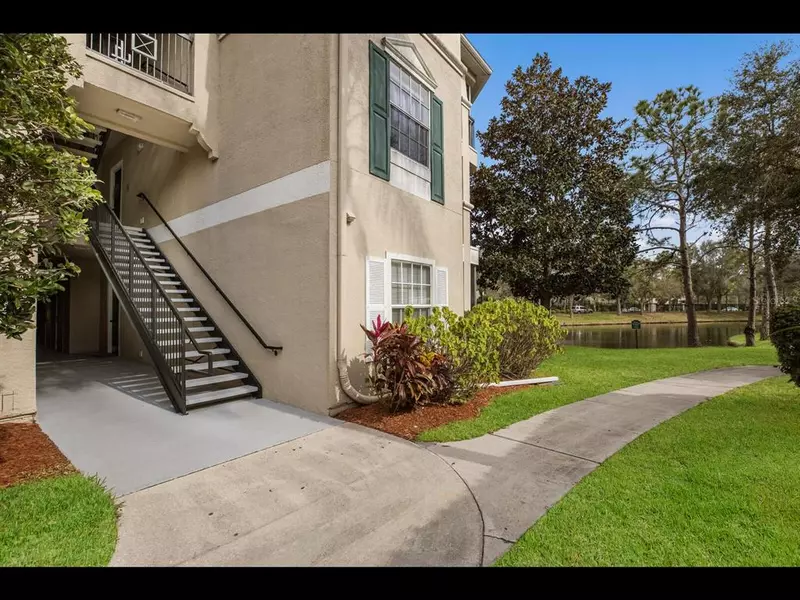 5122 NORTHRIDGE RD #206, Sarasota, FL 34238