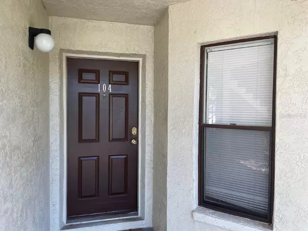 Bradenton, FL 34210,4525 46TH STREET CT W #104B