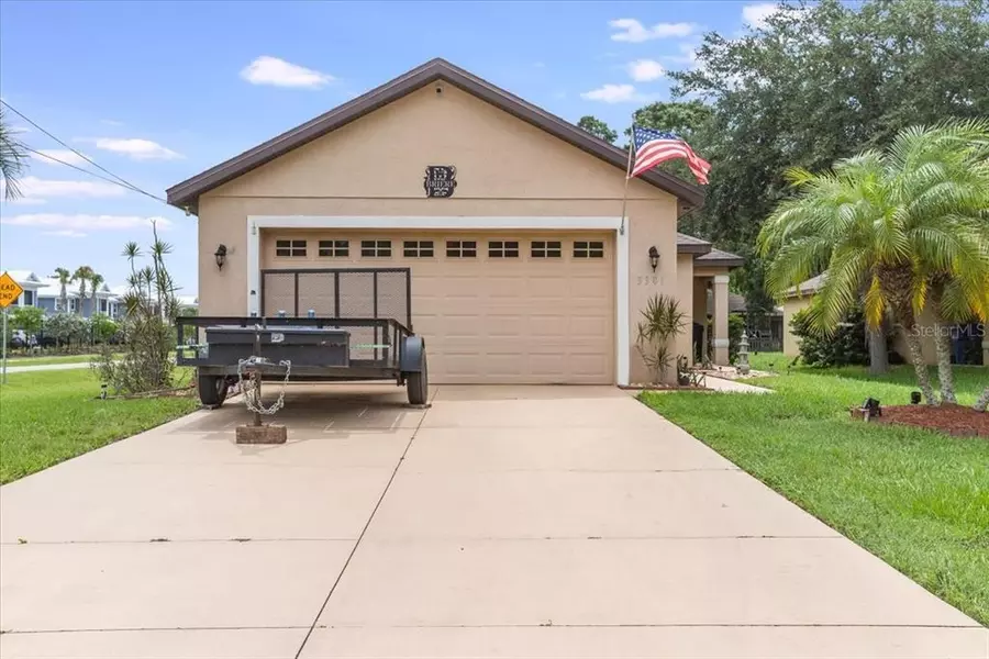 3381 HOULE AVE, Sarasota, FL 34232