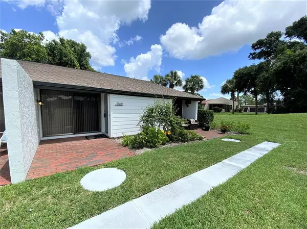 3569 LONGMEADOW #35, Sarasota, FL 34235