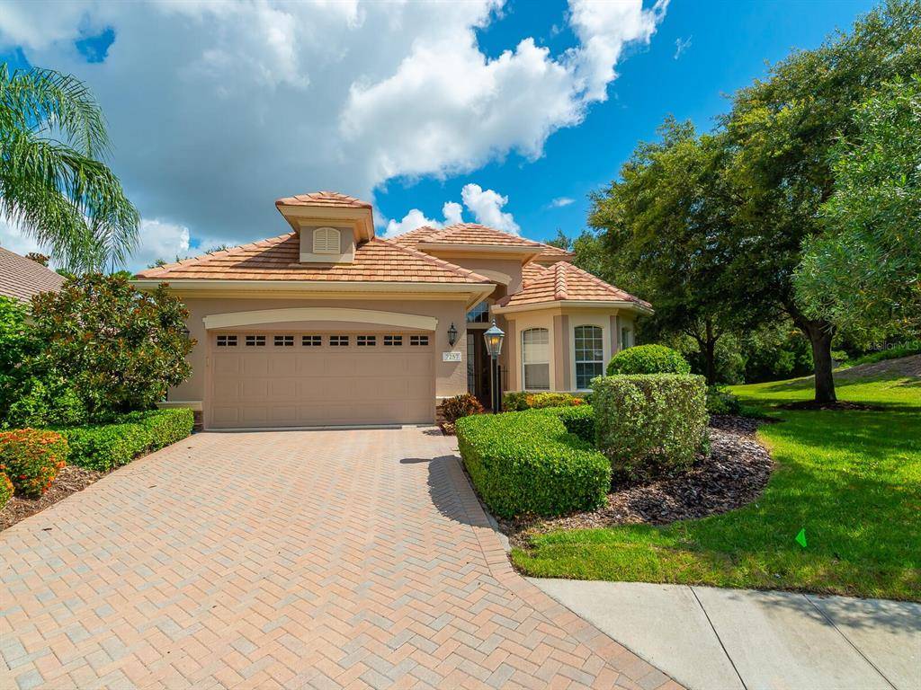 7257 ORCHID ISLAND PL, Lakewood Ranch, FL 34202