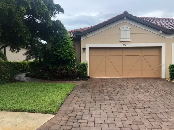 5807 CAVANO DR, Sarasota, FL 34231