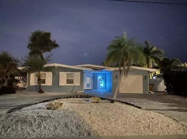 459 HARBOR DR S, Indian Rocks Beach, FL 33785