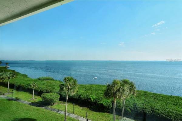 4900 GULF OF MEXICO DR #PH5, Longboat Key, FL 34228