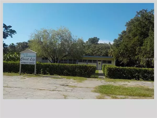 7031 HUDSON AVE, Hudson, FL 34667