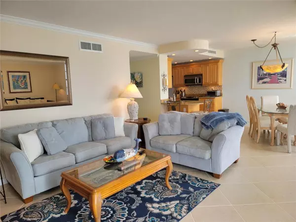 Longboat Key, FL 34228,1000 LONGBOAT CLUB RD #506