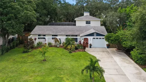 2824 E MARK DR, Sarasota, FL 34232