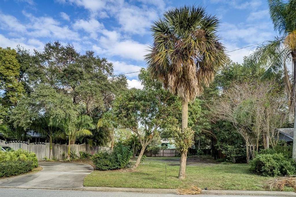 Sarasota, FL 34234,3606 CHAPEL DR