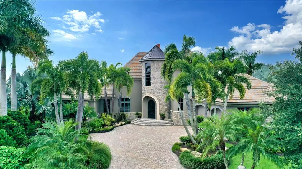 8372 CATAMARAN CIR, Lakewood Ranch, FL 34202