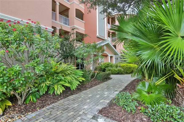 Sarasota, FL 34235,5230 MANORWOOD DR #2C