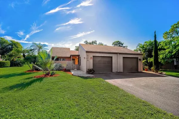 5669 WESTWIND LN, Sarasota, FL 34231