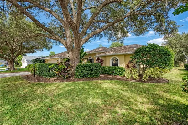 Sarasota, FL 34233,5141 SUNNYDALE CIR