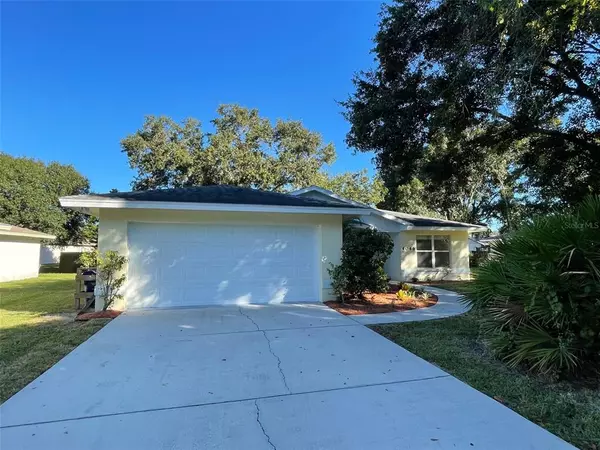 4046 PALAU DR, Sarasota, FL 34241