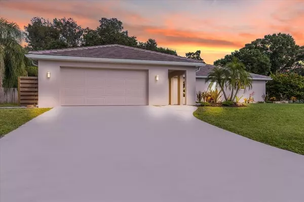 Sarasota, FL 34232,2117 RIVIERA DR