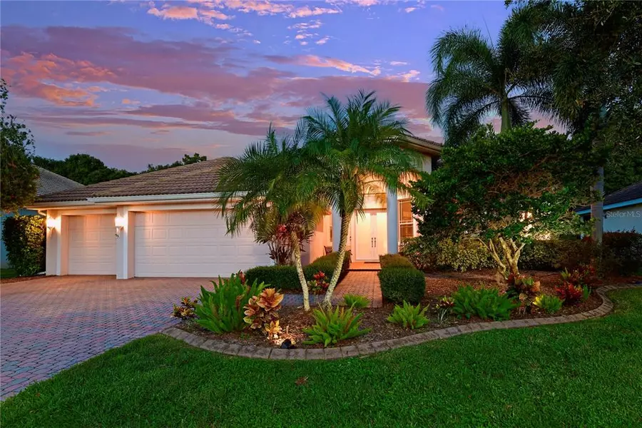 8840 BROOKFIELD TER, Bradenton, FL 34212