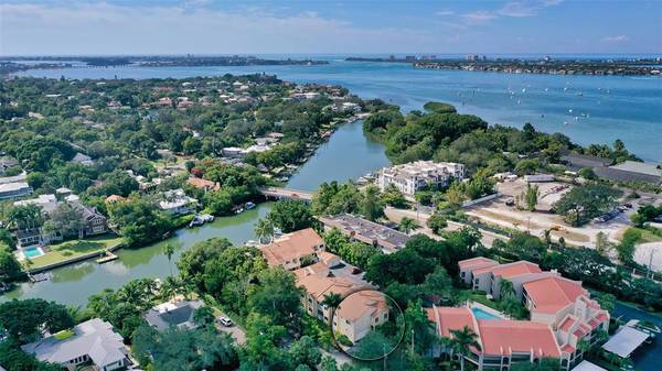 850 HUDSON AVE #850, Sarasota, FL 34236