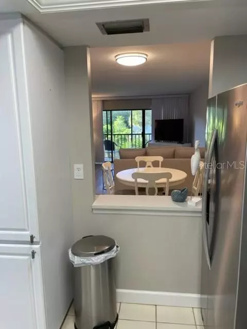 Sarasota, FL 34236,1001 BENJAMIN FRANKLIN DR #212