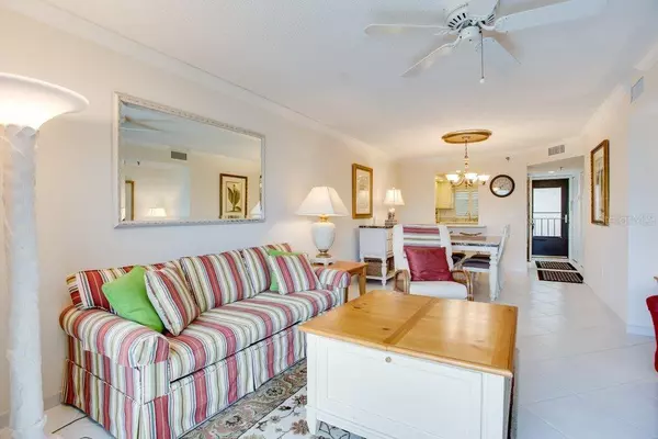 Sarasota, FL 34236,1001 BENJAMIN FRANKLIN DR #404