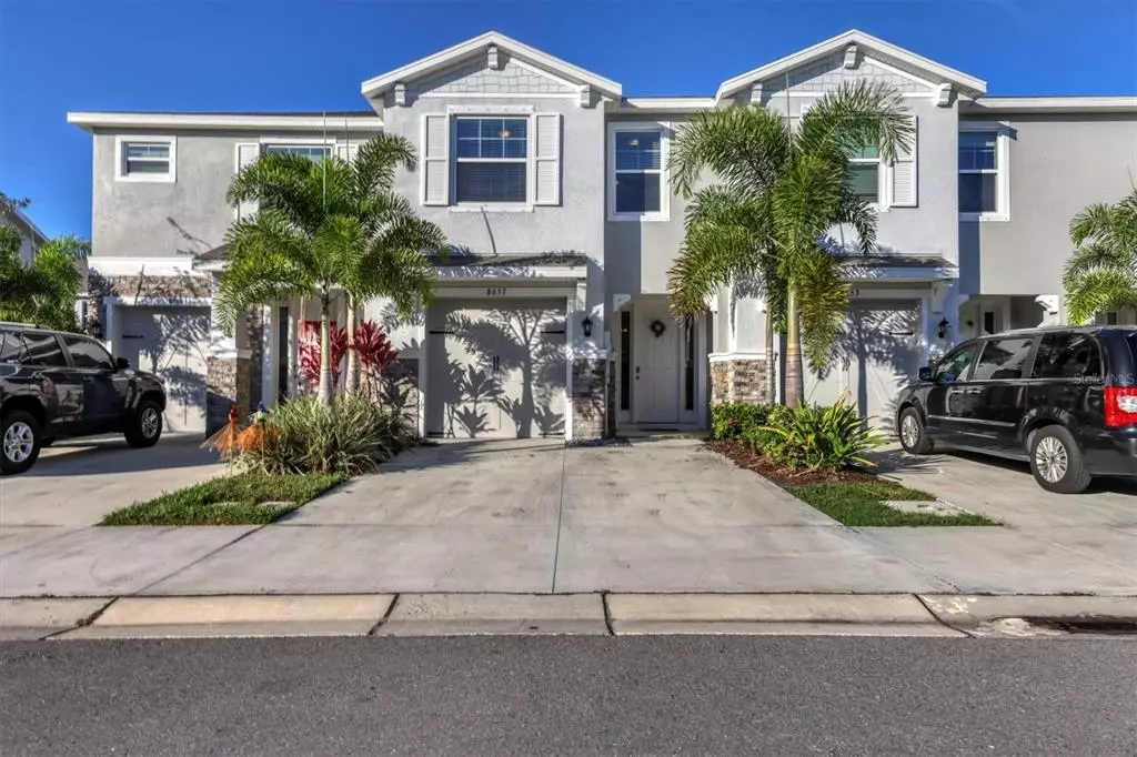 Sarasota, FL 34238,8657 PALMER PARK CIR