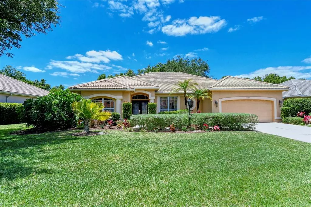 Sarasota, FL 34243,4739 CARRINGTON CIR