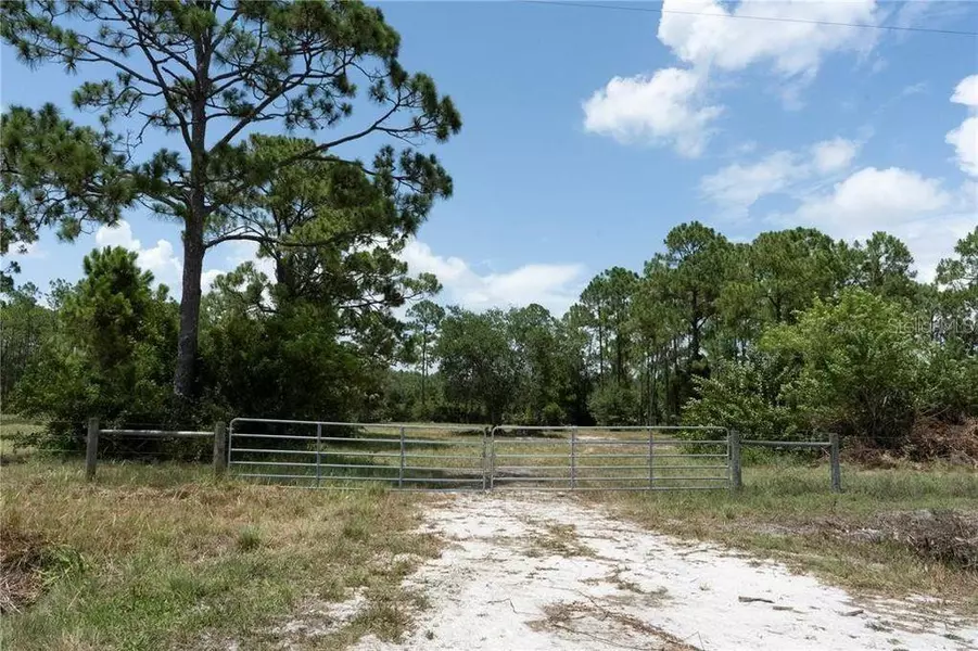 11881 RUDEN RD, North Fort Myers, FL 33917