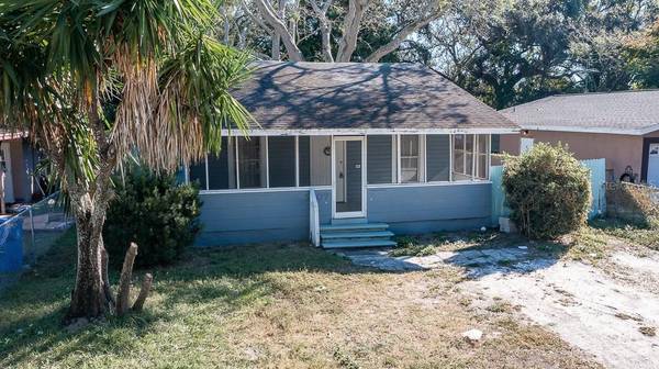 2207 12TH ST W, Bradenton, FL 34205