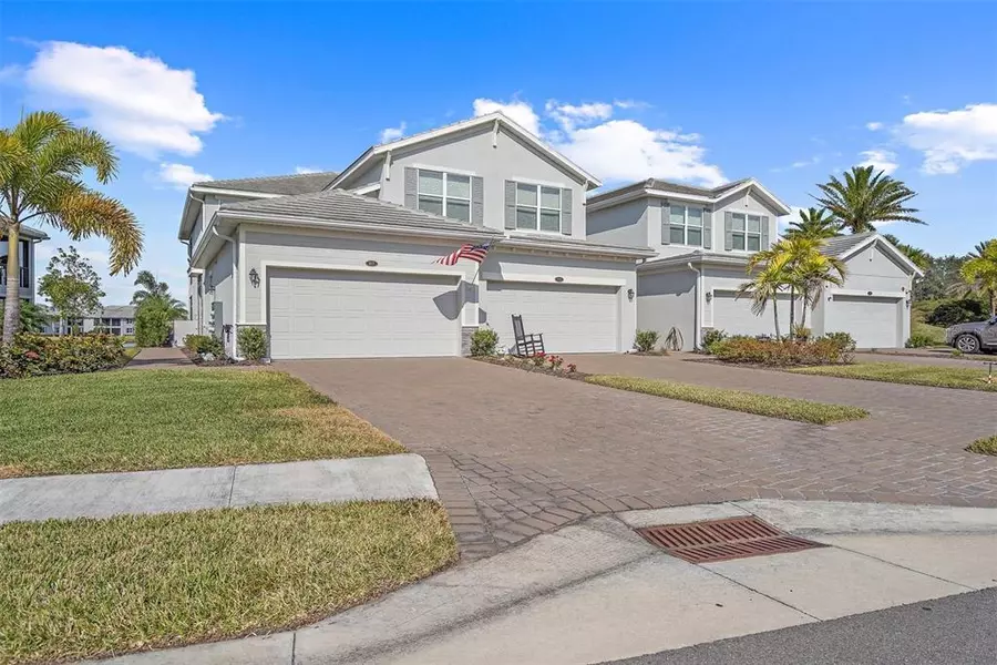 817 TIDEWATER SHORES LOOP #111, Bradenton, FL 34208