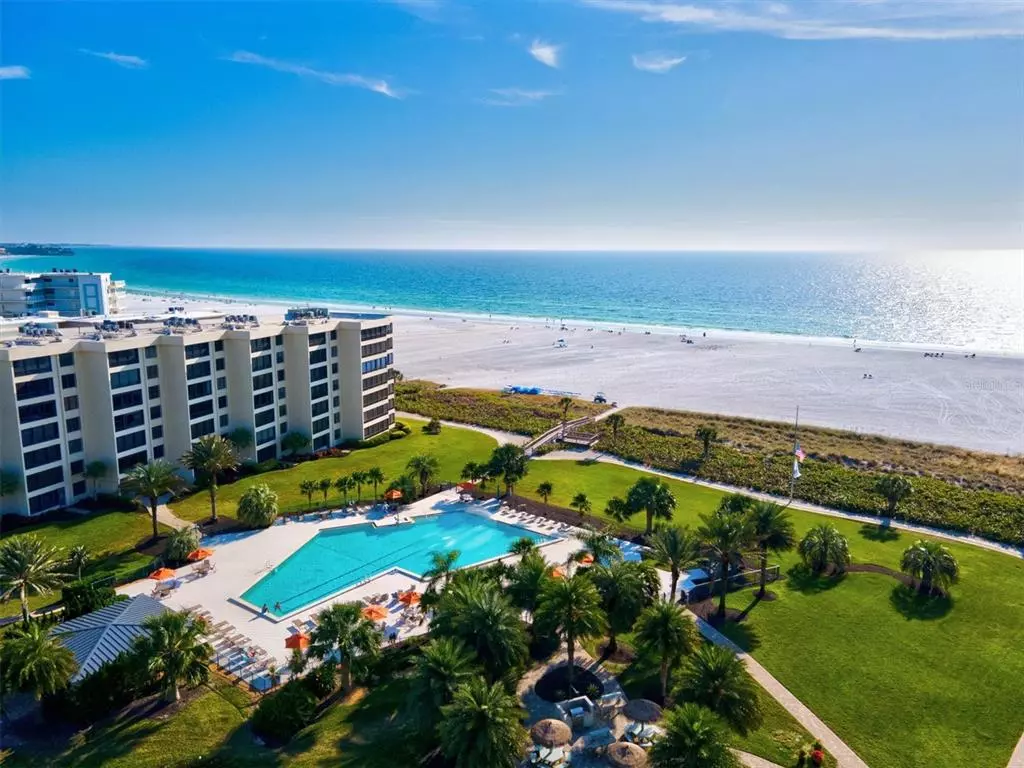 Sarasota, FL 34242,5790 MIDNIGHT PASS RD #604