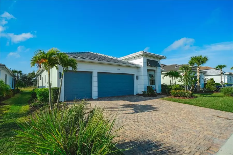 9029 BERNINI PL, Sarasota, FL 34240