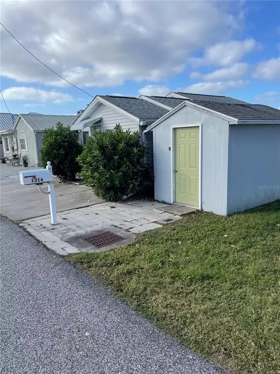 Sarasota, FL 34239,1316 GRABER AVE