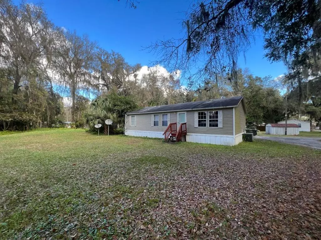 Lake Panasoffkee, FL 33538,3731 CR 406