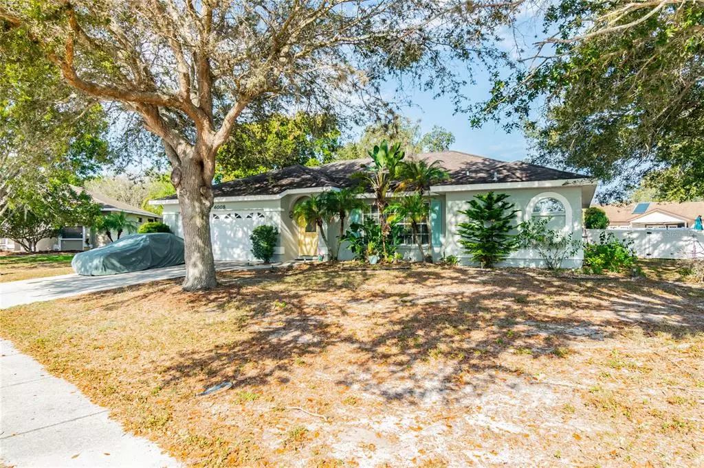 Palmetto, FL 34221,6008 61ST ST E