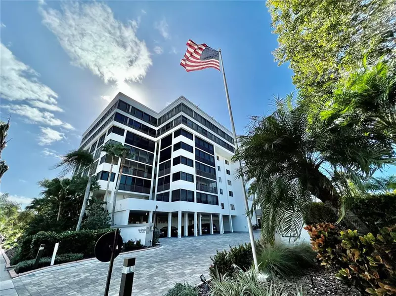 1104 BENJAMIN FRANKLIN DR #515, Sarasota, FL 34236