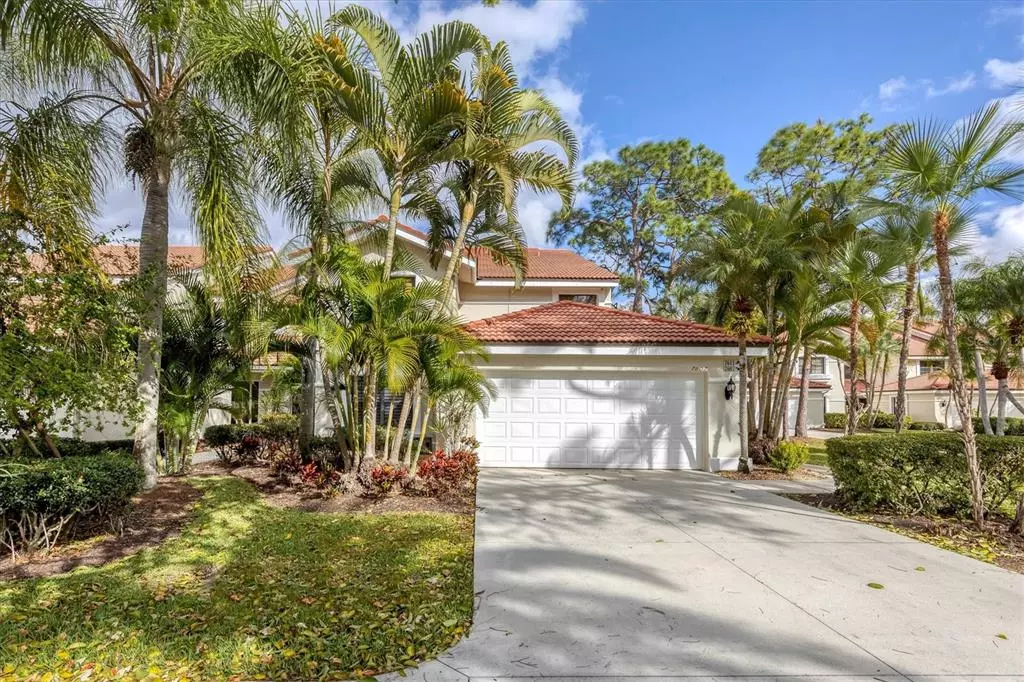 Sarasota, FL 34238,7611 FAIRWAY WOODS DR #506