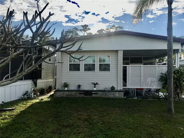 2024 S MOBILE ESTATES DR, Sarasota, FL 34231