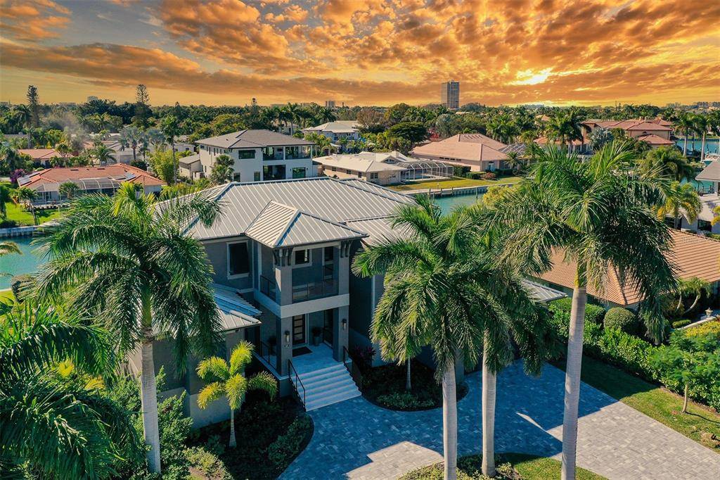 422 MEADOW LARK DR, Sarasota, FL 34236