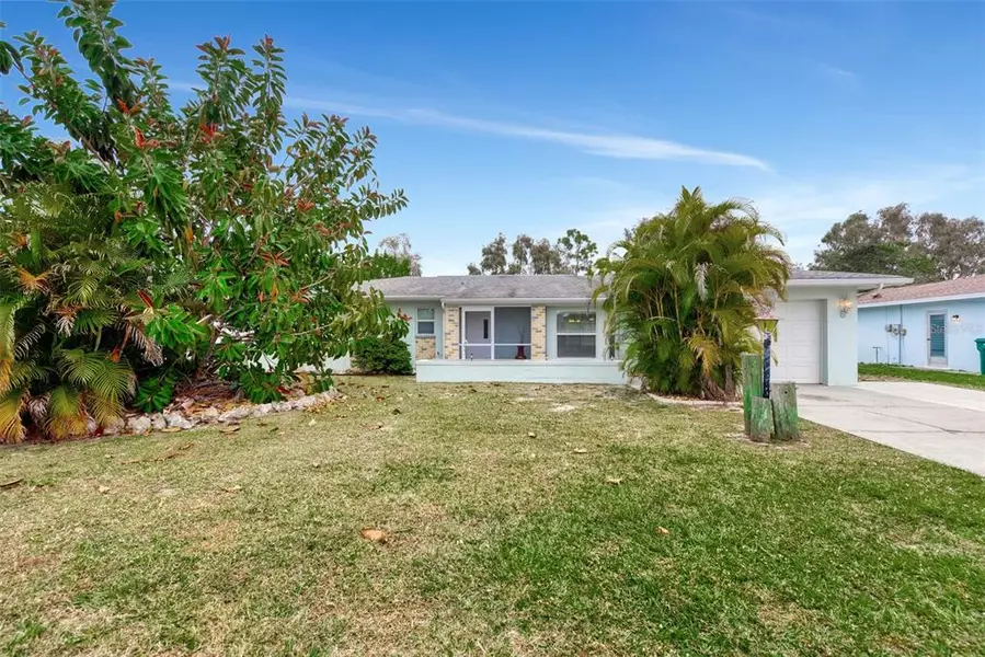 134 ROTONDA CIR, Rotonda West, FL 33947