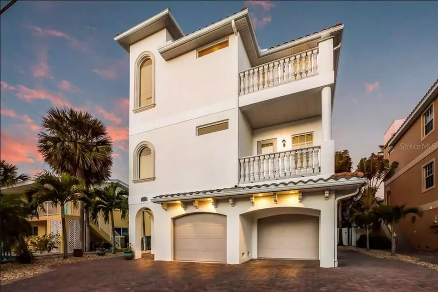 2311 AVENUE C #300, Bradenton Beach, FL 34217