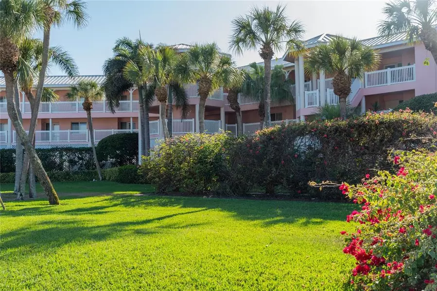 2600 GULF DR N #44, Bradenton Beach, FL 34217