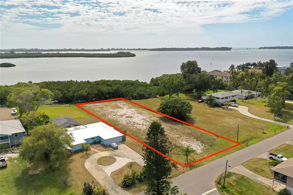 Bradenton, FL 34210,9906 46TH AVE W