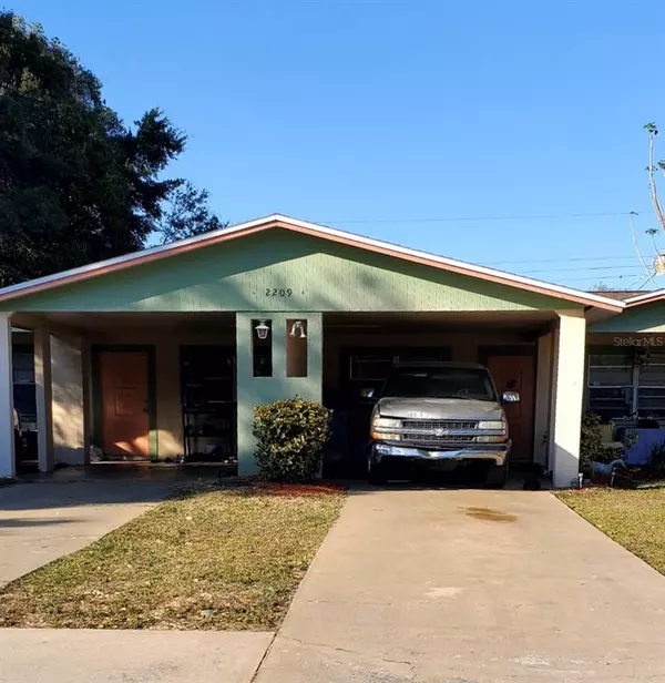 2209 54TH AVENUE DR W #A, Bradenton, FL 34207