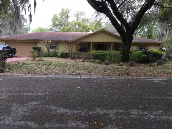 721 GRAND CIR,  Temple Terrace,  FL 33617