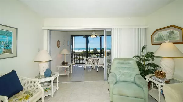 Sarasota, FL 34242,757 BEACH RD #304