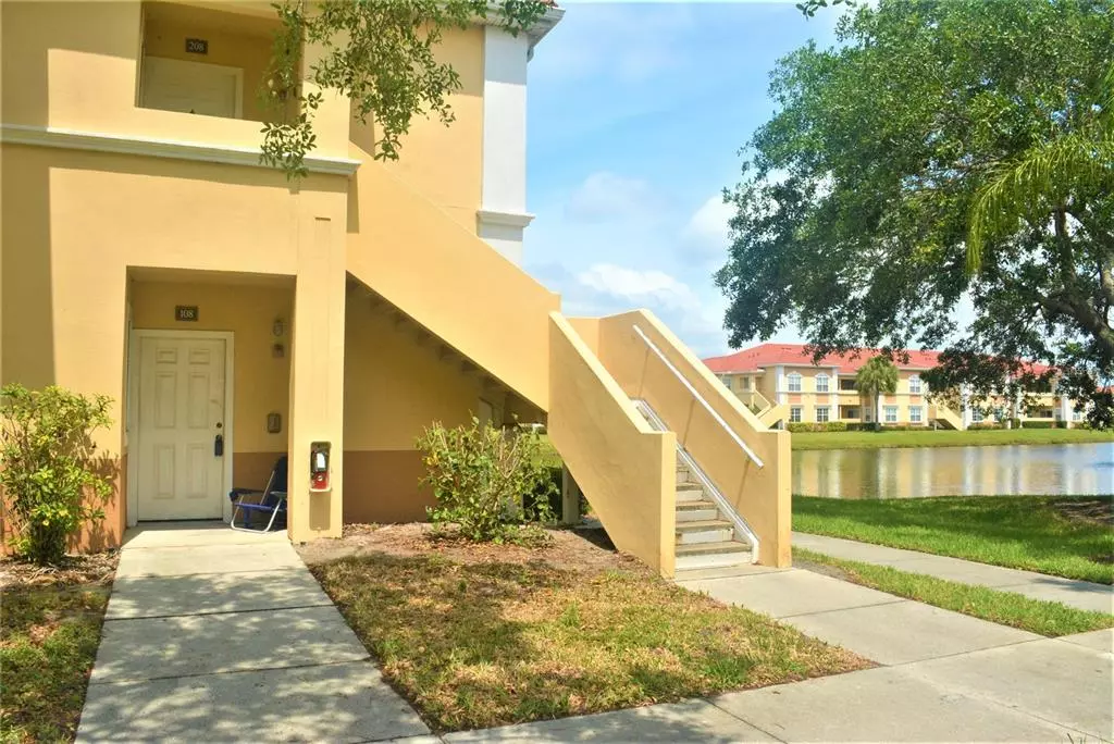 Sarasota, FL 34237,1110 VILLAGIO CIR #108